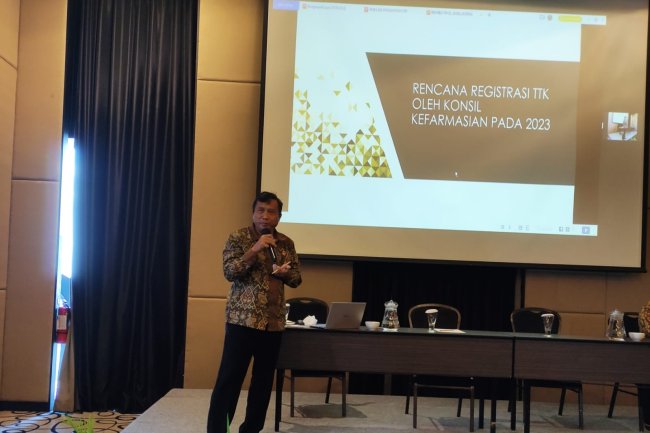 KESEPAKATAN TENTANG PENERBITAN STRTTK OLEH KONSIL KEFARMASIAN