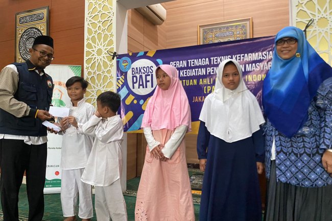 PC PAFI KOTA JAKARTA SELATAN MENGADAKAN BAKTI SOSIAL DI BULAN RAMADHAN