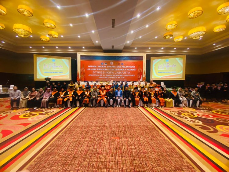 Wisuda, Angkat Sumpah dan Pelantikan  Lulusan Program Studi Diploma III Farmasi STIKES IKIFA JAKARTA 2023