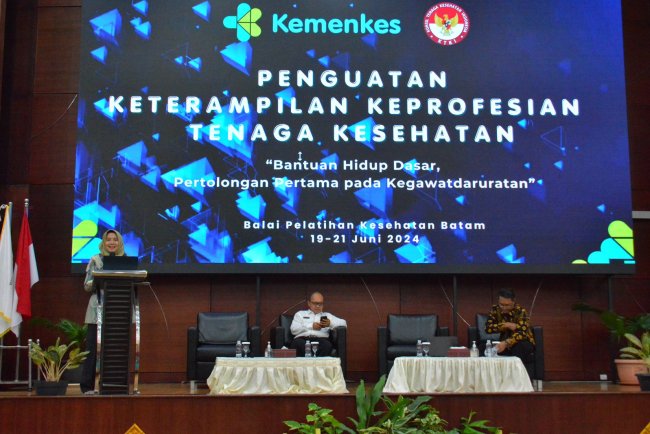 Penguatan Keterampilan Keprofesian Tenaga Kesehatan Bantuan Hidup Dasar, Pertolongan Pertama pada Kegawatdaruratan