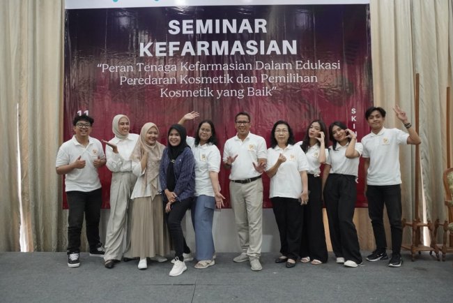 Peran Tenaga Kefarmasian dalam Edukasi Peredaran Kosmetik dan Pemilihan Kosmetik yang Baik