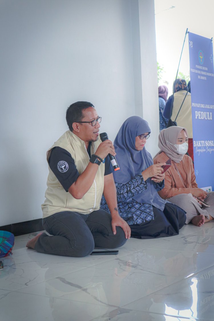 BAKTI SOSIAL PAFI DKI JAKARTA PEDULI SEKITAR