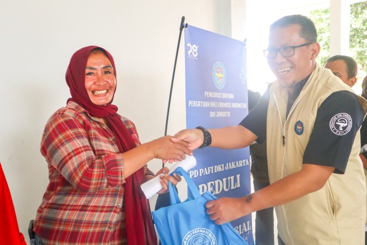 BAKTI SOSIAL PAFI DKI JAKARTA PEDULI SEKITAR
