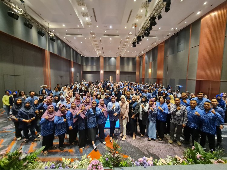 Peran PKMK dan Apoteker Dalam Mendukung Pertumbuhan Optimal Anak "Solusi Nutrisi Klinis"