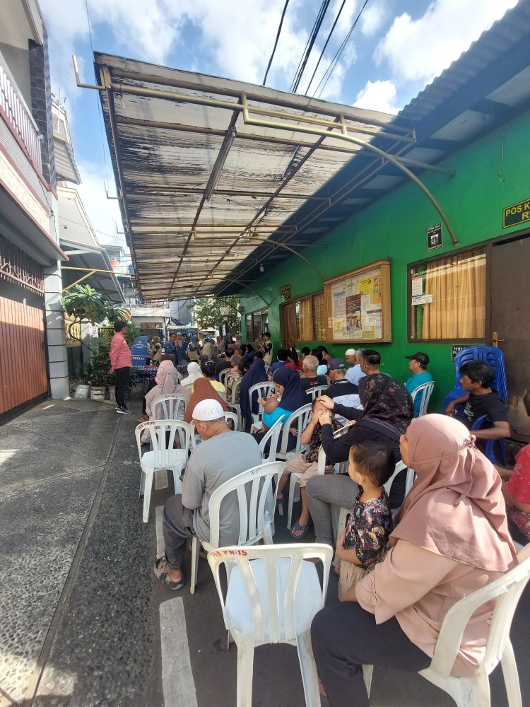 Bakti Sosial  PAFI DKI Jakarta Peduli Sekitar "Rw05, Kelurahan Kampung Melayu"