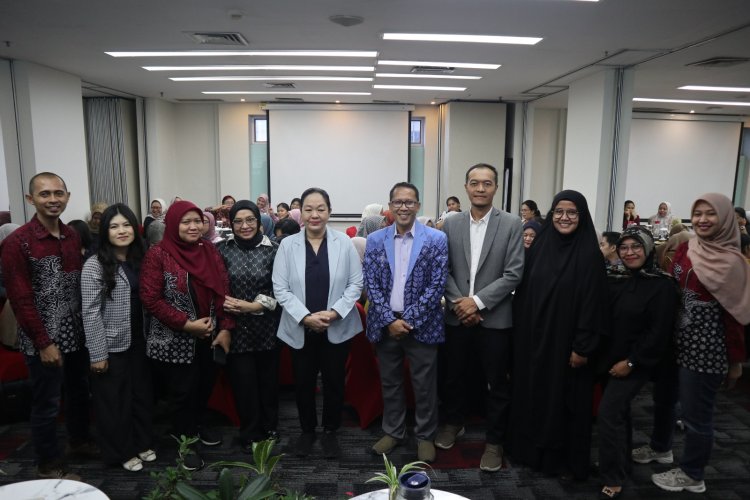 Seminar Kefarmasian "Peran Strategis Tenaga Teknis Kefarmasian dalam Manajemen Diabetes dan Dislipedimia Untuk Mencegah Penyakit Kardiovaskular"