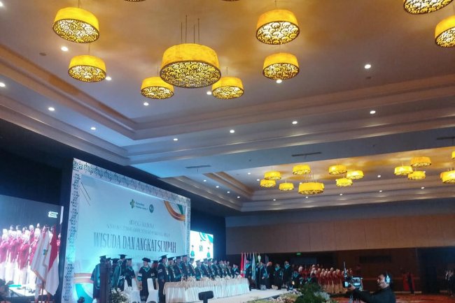 Poltekkes Kemenkes Jakarta II Gelar Wisuda, 99 Lulusan D3 Farmasi Resmi Diwisuda